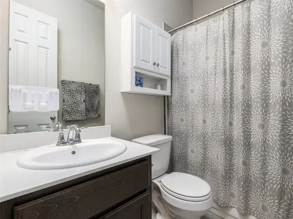 $715,000 | 7516 Pace Ravine Drive, Lago Vista, TX 78645