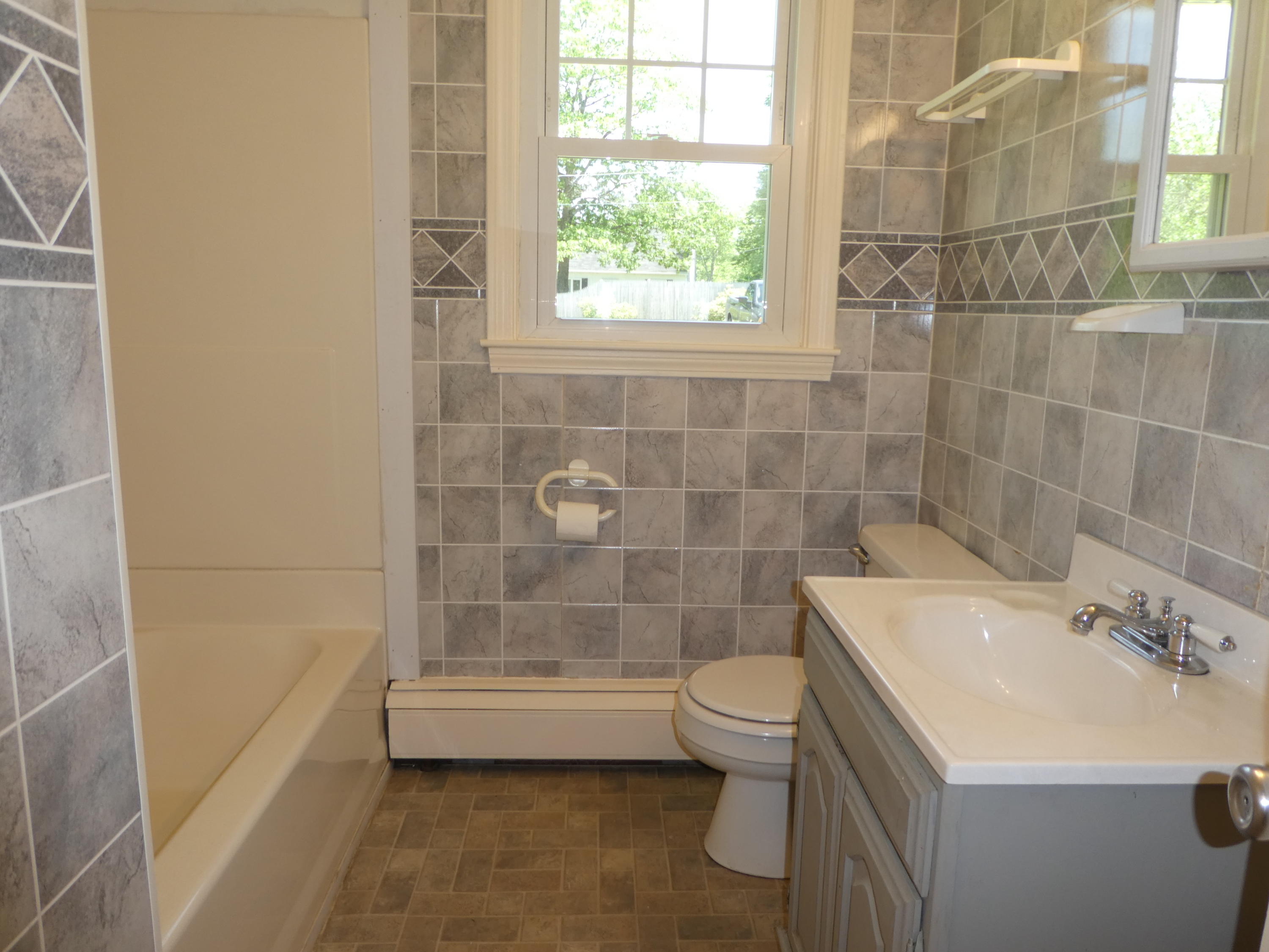6 Hope Avenue Steep Falls, ME 04085 - Photo 16 of 31 P1130421