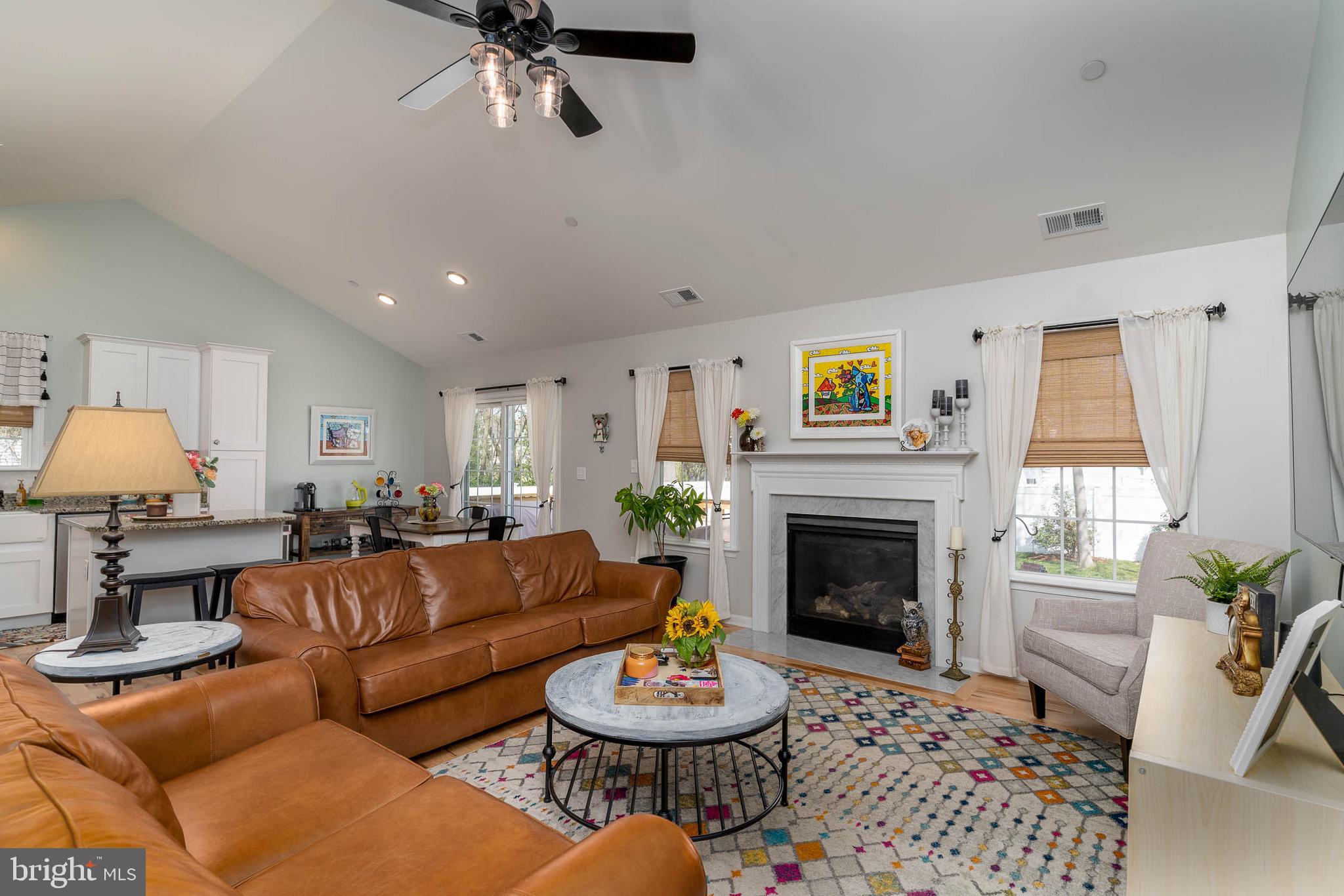 312 Lots Road Stevensville, MD 21666 - Photo 7 of 30 Living Room (alt view)