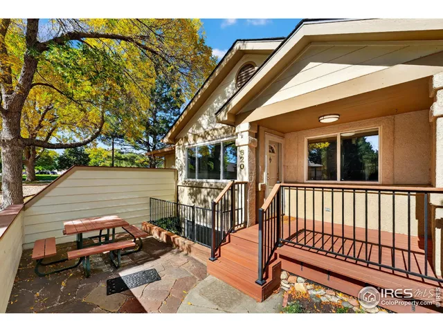 $560,000 | 620 Ridgeview Drive, Louisville, CO 80027