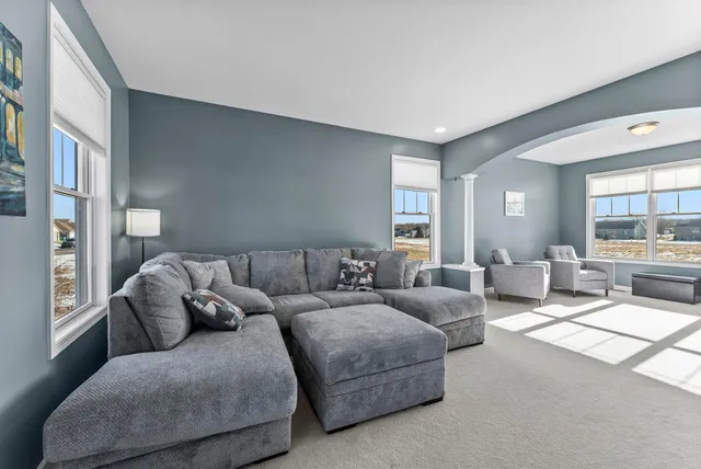 $575,000 | 1555 Wood Duck Lane Northeast, Owatonna, MN 55060