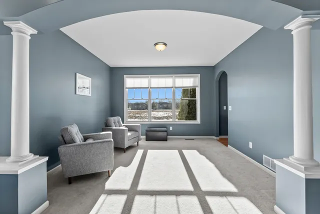 $575,000 | 1555 Wood Duck Lane Northeast, Owatonna, MN 55060