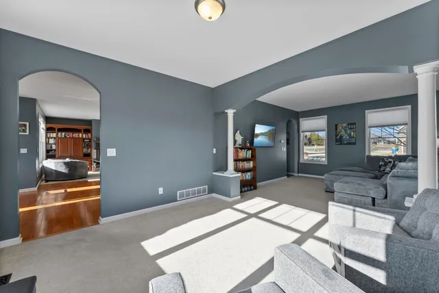 $575,000 | 1555 Wood Duck Lane Northeast, Owatonna, MN 55060