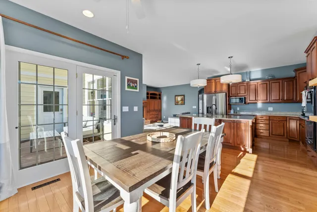 $575,000 | 1555 Wood Duck Lane Northeast, Owatonna, MN 55060