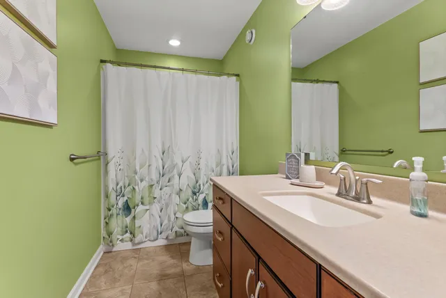 $575,000 | 1555 Wood Duck Lane Northeast, Owatonna, MN 55060