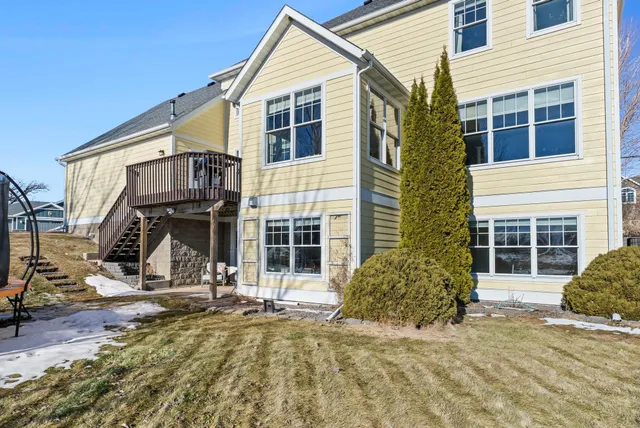 $575,000 | 1555 Wood Duck Lane Northeast, Owatonna, MN 55060