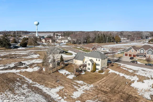 $575,000 | 1555 Wood Duck Lane Northeast, Owatonna, MN 55060