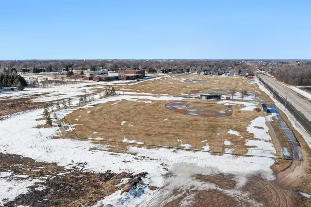 $575,000 | 1555 Wood Duck Lane Northeast, Owatonna, MN 55060