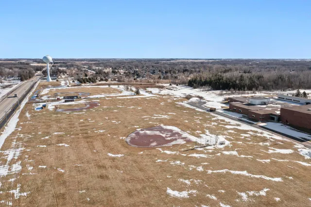 $575,000 | 1555 Wood Duck Lane Northeast, Owatonna, MN 55060