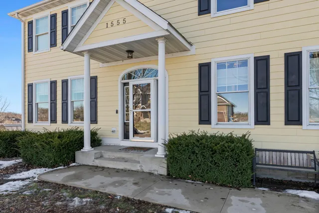 $575,000 | 1555 Wood Duck Lane Northeast, Owatonna, MN 55060