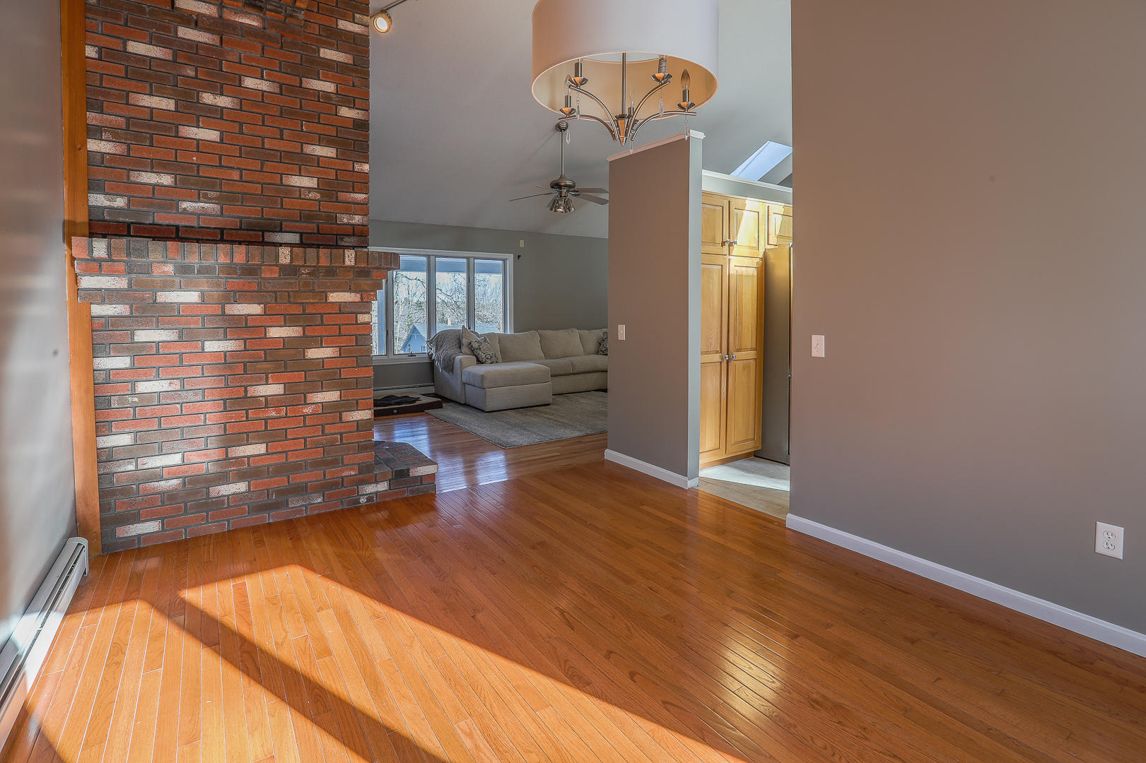 135 Ridgeview Drive Bangor, ME 04401 - Photo 8 of 37 Dining Room