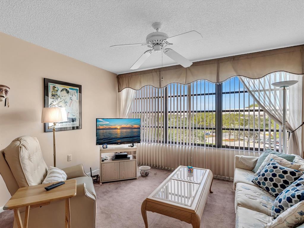 6049 Balboa Circle, Unit 406 Boca Raton, FL 33433 - Photo 31 of 54