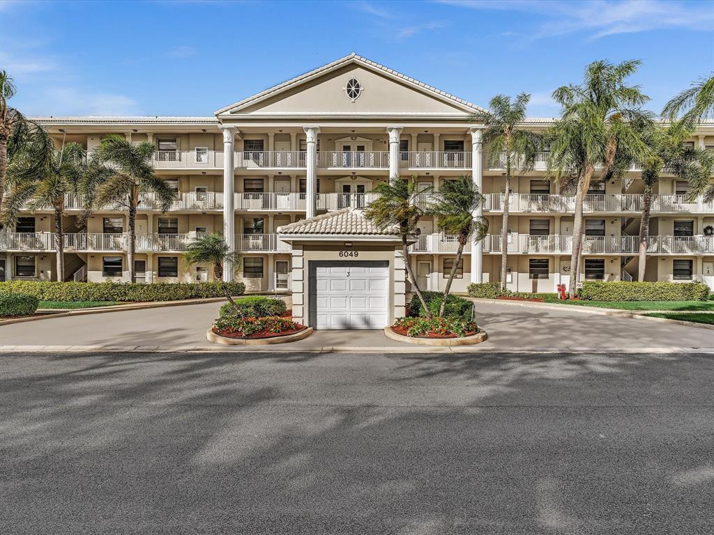 6049 Balboa Circle, Unit 406 Boca Raton, FL 33433 - Photo 4 of 54
