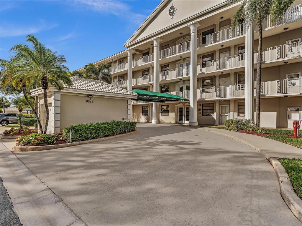 6049 Balboa Circle, Unit 406 Boca Raton, FL 33433 - Photo 52 of 54