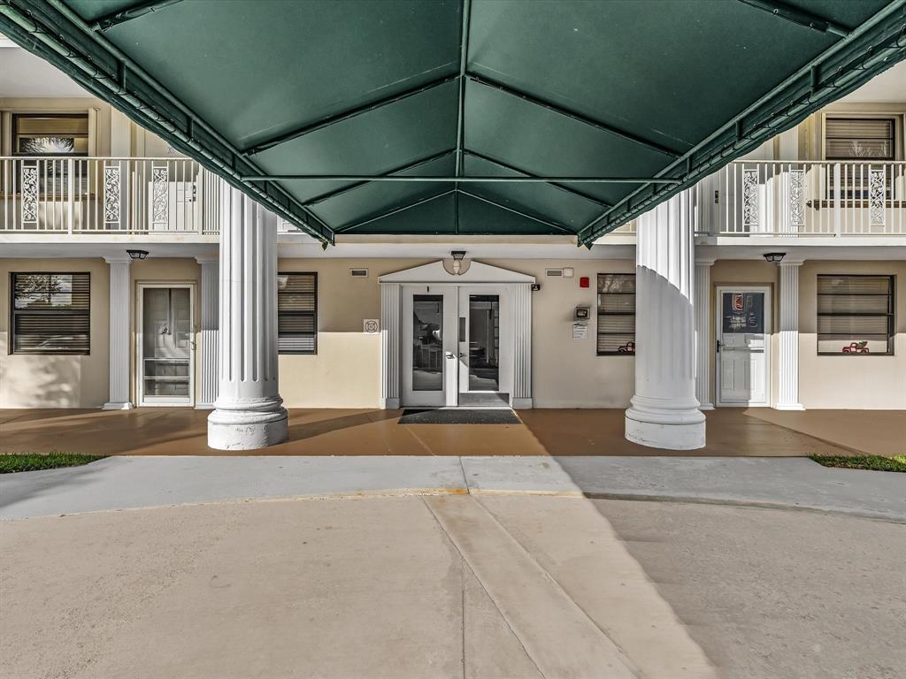 6049 Balboa Circle, Unit 406 Boca Raton, FL 33433 - Photo 53 of 54