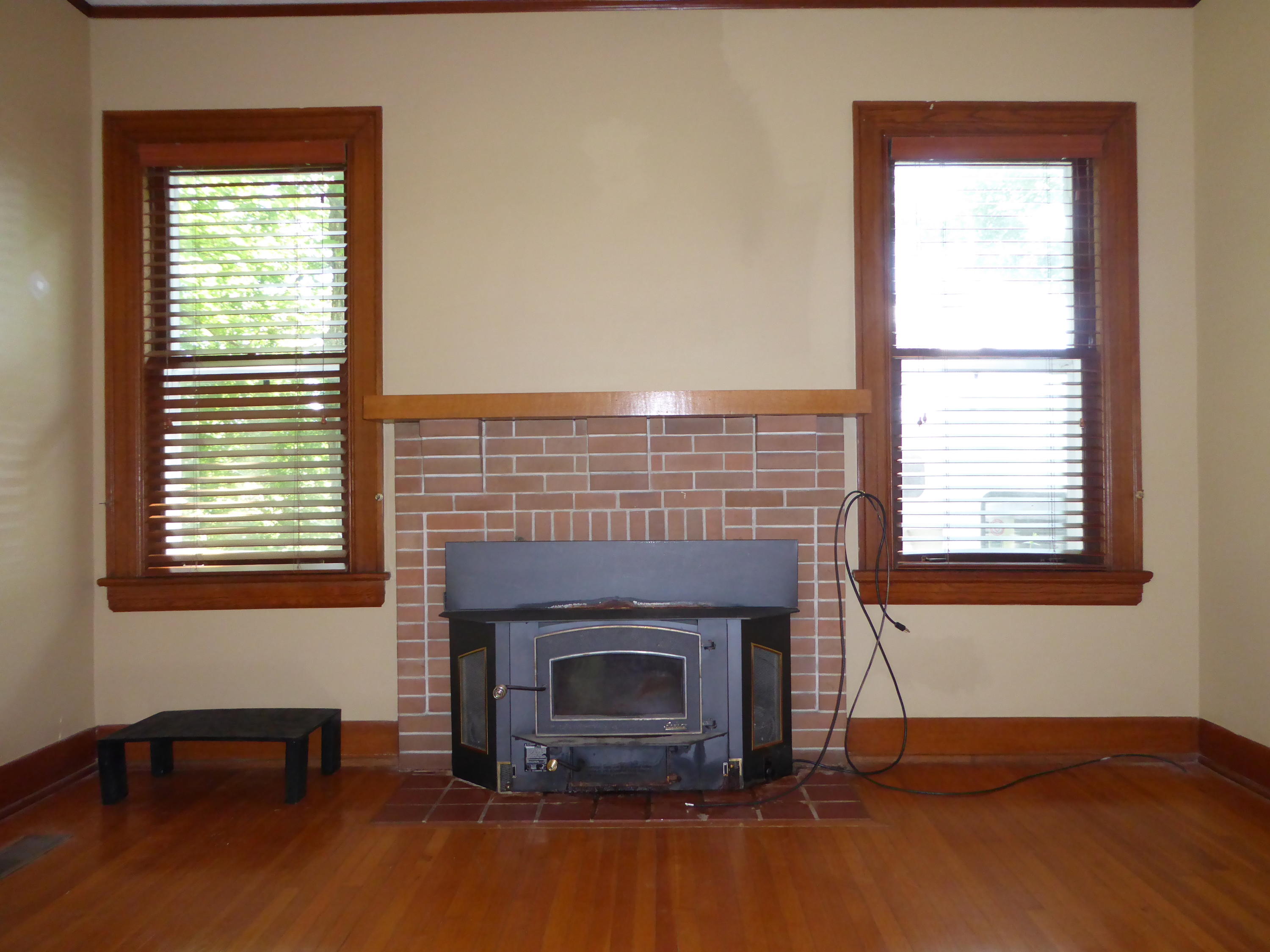 1453 Grand Center Road Chickamauga, GA 30707 - Photo 4 of 68 Living Rm fireplace with electric insert