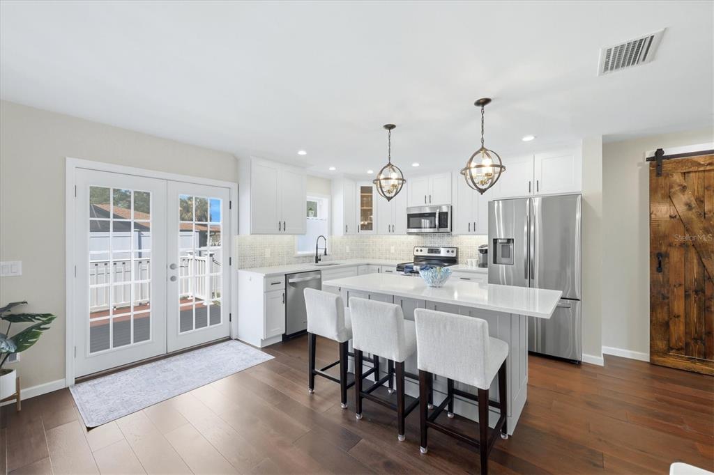 3140 Odessa Road Venice, FL 34293 - Photo 11 of 37