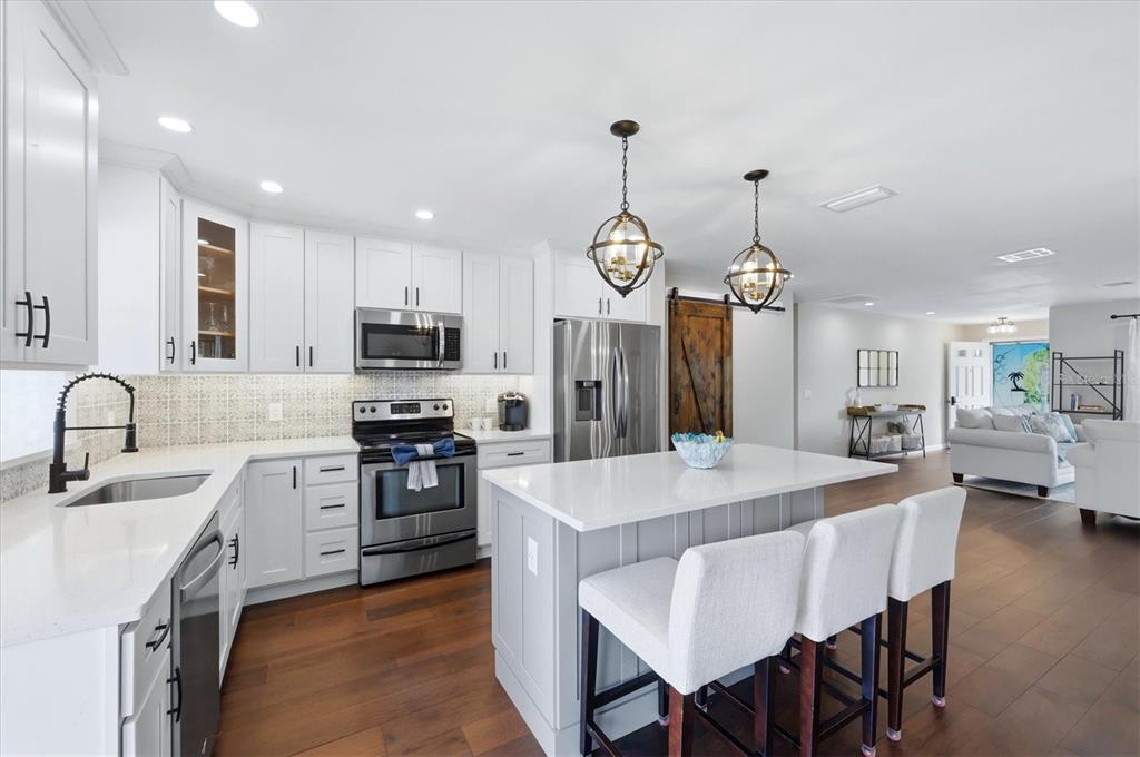 3140 Odessa Road Venice, FL 34293 - Photo 9 of 37