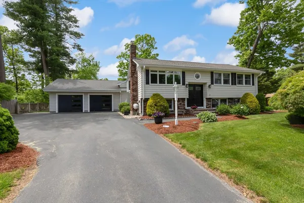 $929,900 | 31 Charme Road, Billerica, MA 01821