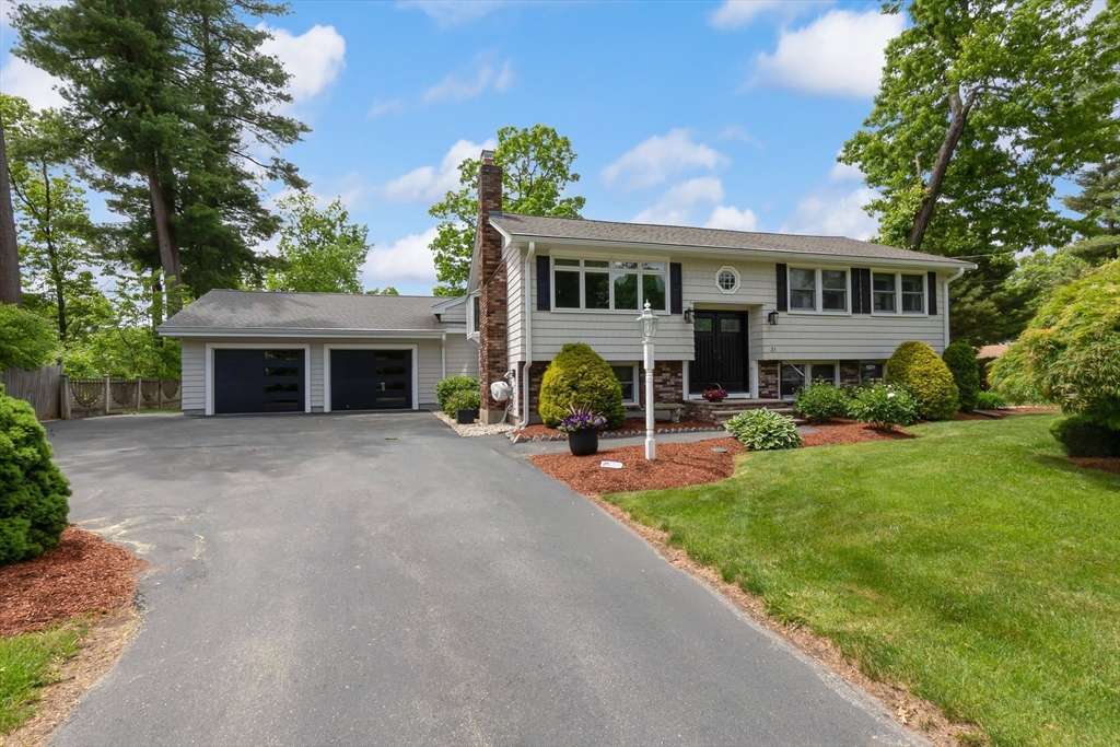 31 Charme Road Billerica, MA 01821 - Photo 1 of 42