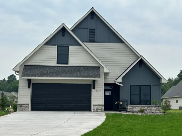 $712,900 | 2461 Sharon Lane, Hudson, WI 54016