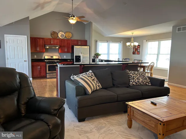 $999,000 | 17548 Shady Road, Lewes, DE 19958