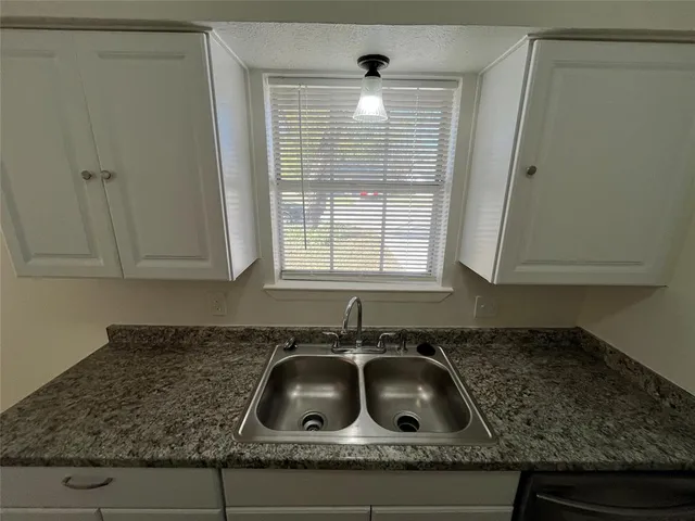 $1,750 | 824 Johnnie Row, Seagoville, TX 75159