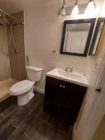 $1,950 | 201 Foxtail Drive, Unit G1, Greenacres, FL 33415