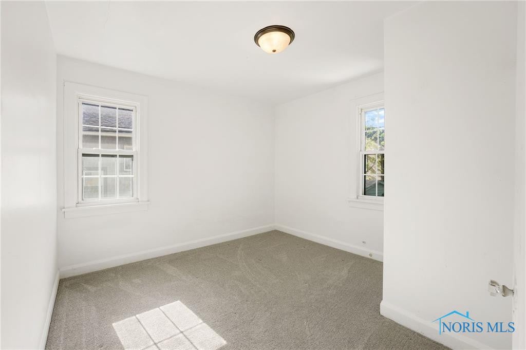 2453 Greenbriar Road Toledo, OH 43607 - Photo 20 of 37 Gallery Image 20