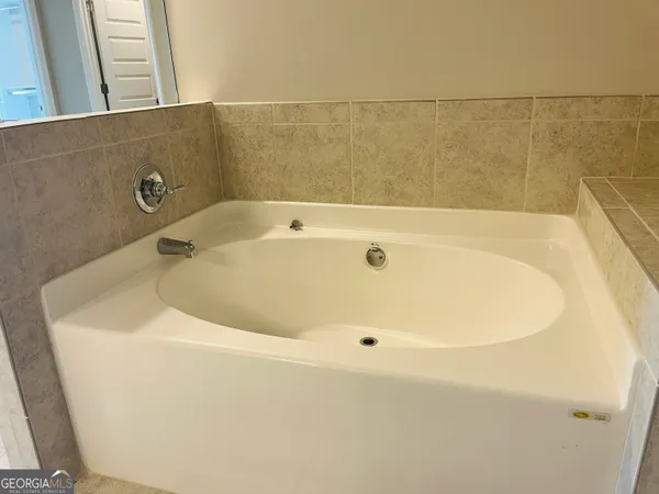 $2,950 | 6005 Arbor Knoll Place, Suwanee, GA 30024