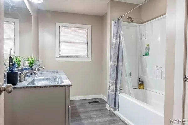 $319,000 | 120 Willow Lane, Eolia, MO 63344