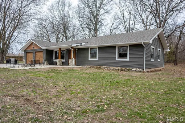 $329,000 | 120 Willow Lane, Eolia, MO 63344