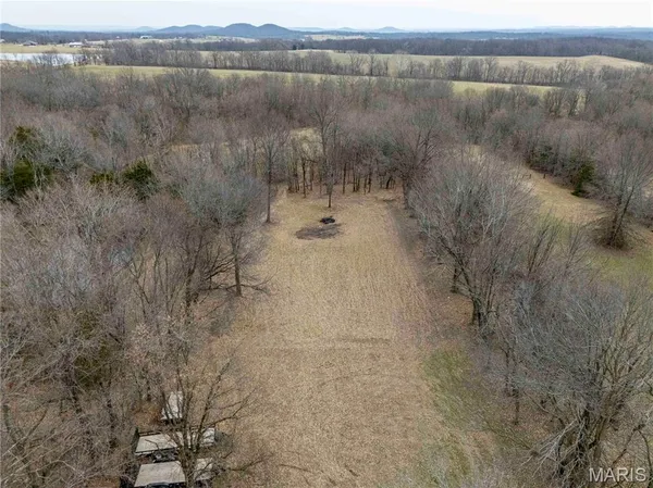 $319,000 | 120 Willow Lane, Eolia, MO 63344