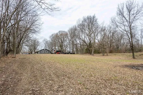 $329,000 | 120 Willow Lane, Eolia, MO 63344