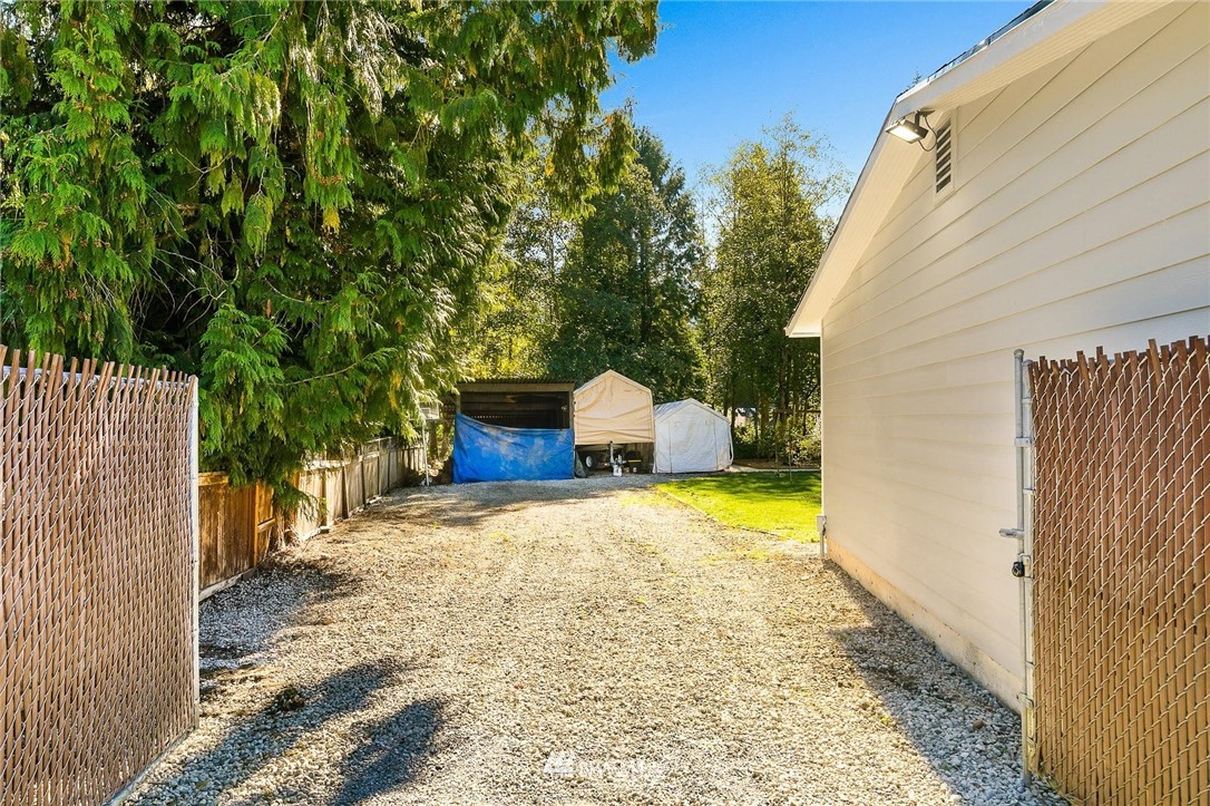 22924 49th Avenue Southeast Bothell, WA 98021 - Photo 22 of 30