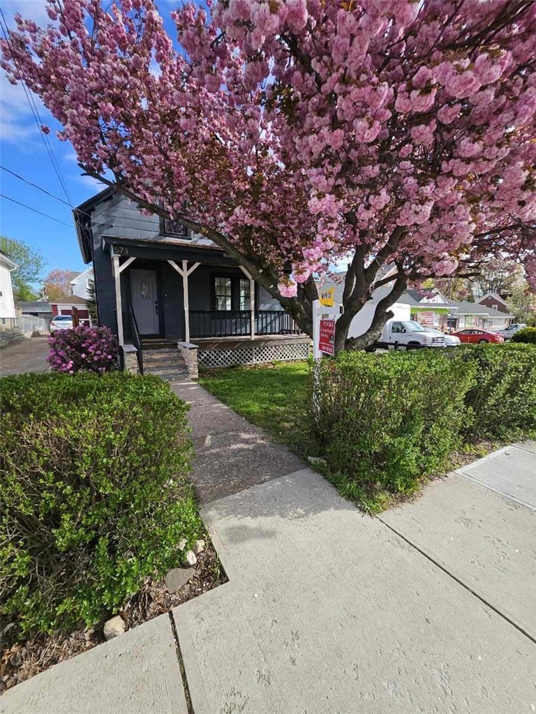 571 Winter Street Woonsocket, RI 02895 - Photo 6 of 36
