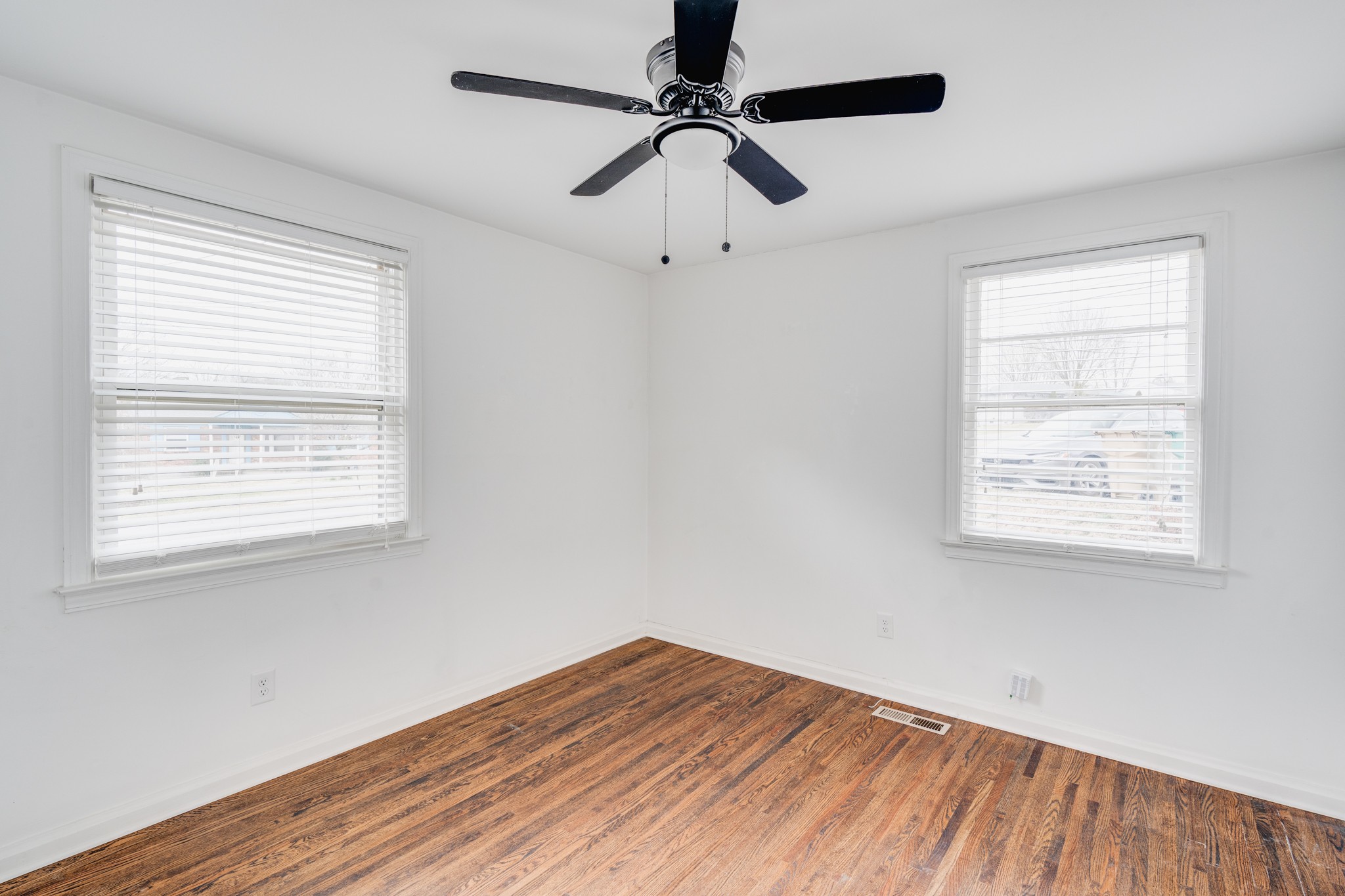 919 Crescent Hill Road Nashville, TN 37206 - Photo 12 of 17