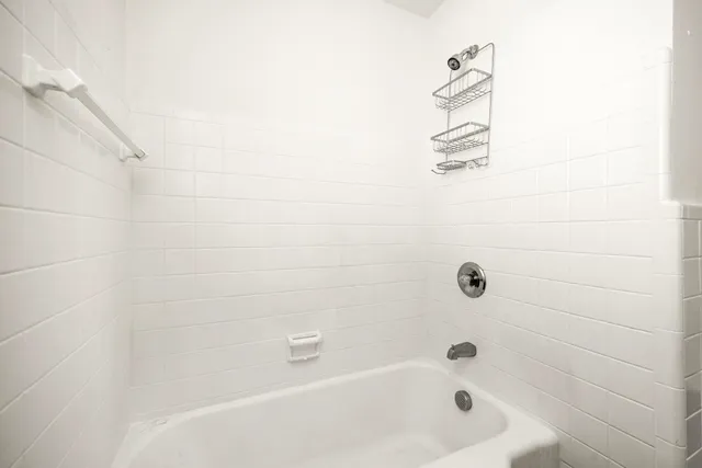 $2,800 | 919 Crescent Hill Road, Nashville, TN 37206