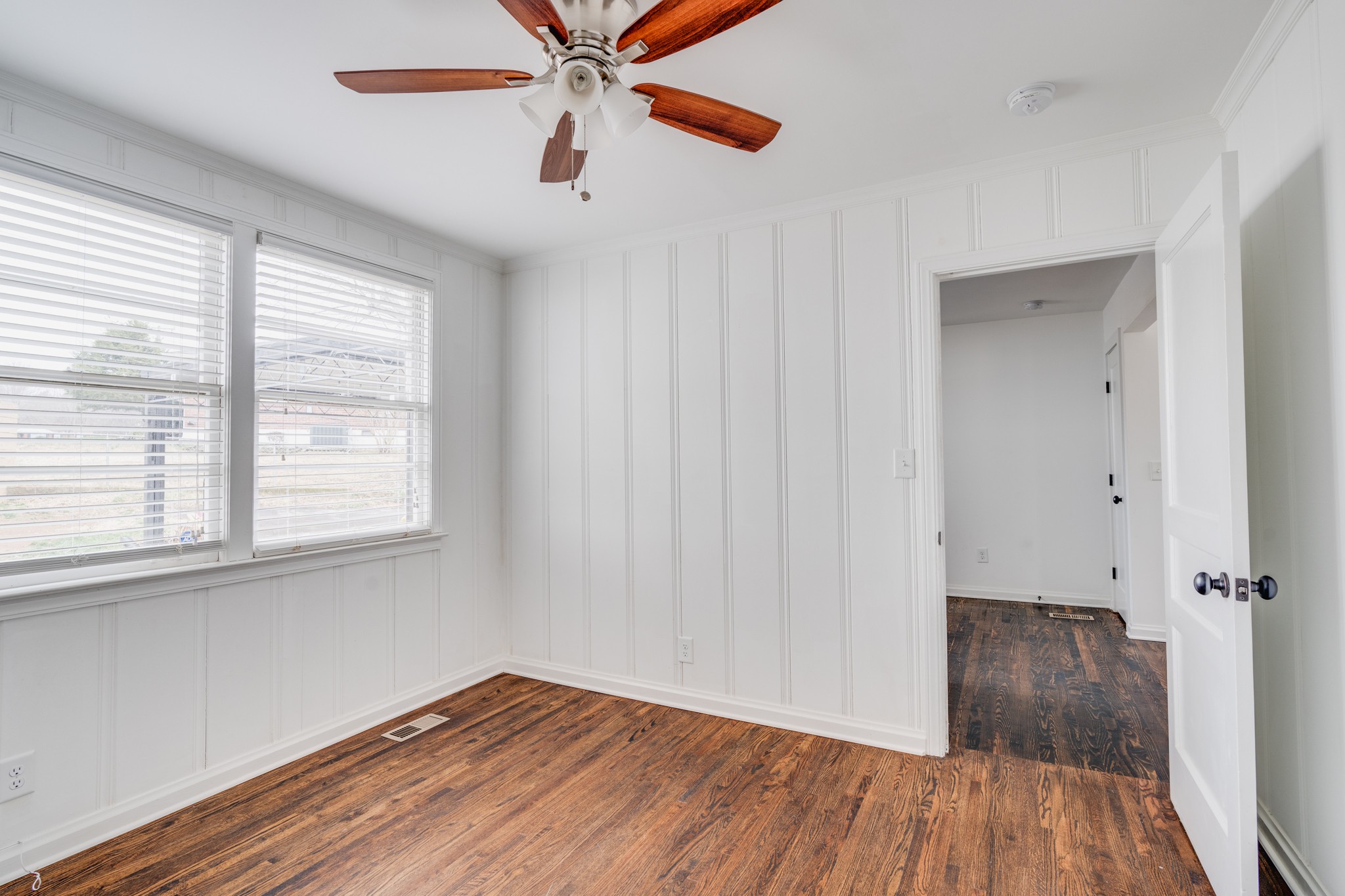 919 Crescent Hill Road Nashville, TN 37206 - Photo 7 of 17