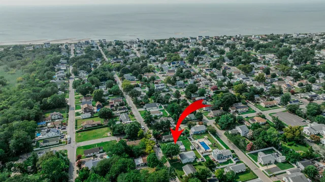 $329,000 | 39 West New Jersey, Villas, NJ 08251