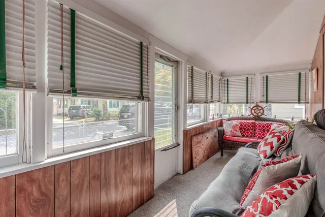 $329,000 | 39 West New Jersey, Villas, NJ 08251