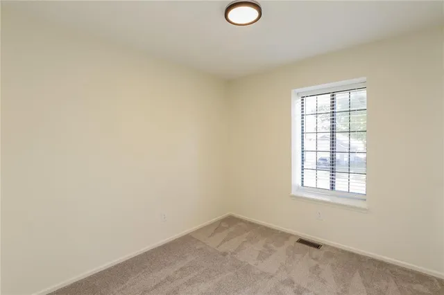 $2,540 | 404 Southeast Bristol Drive, Lee's Summit, MO 64063