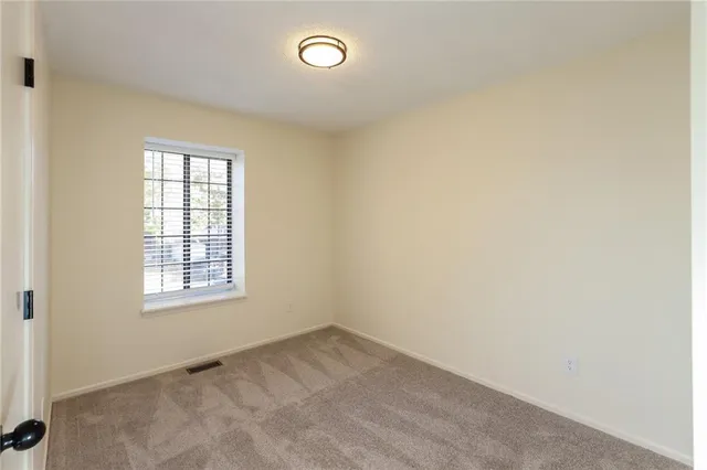 $2,540 | 404 Southeast Bristol Drive, Lee's Summit, MO 64063