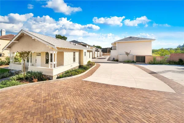$698,000 | 650 West Grand Avenue, Pomona, CA 91766
