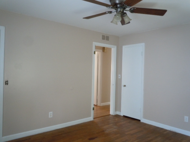 701 North Shellbark Road Muncie, IN 47304 - Photo 5 of 15