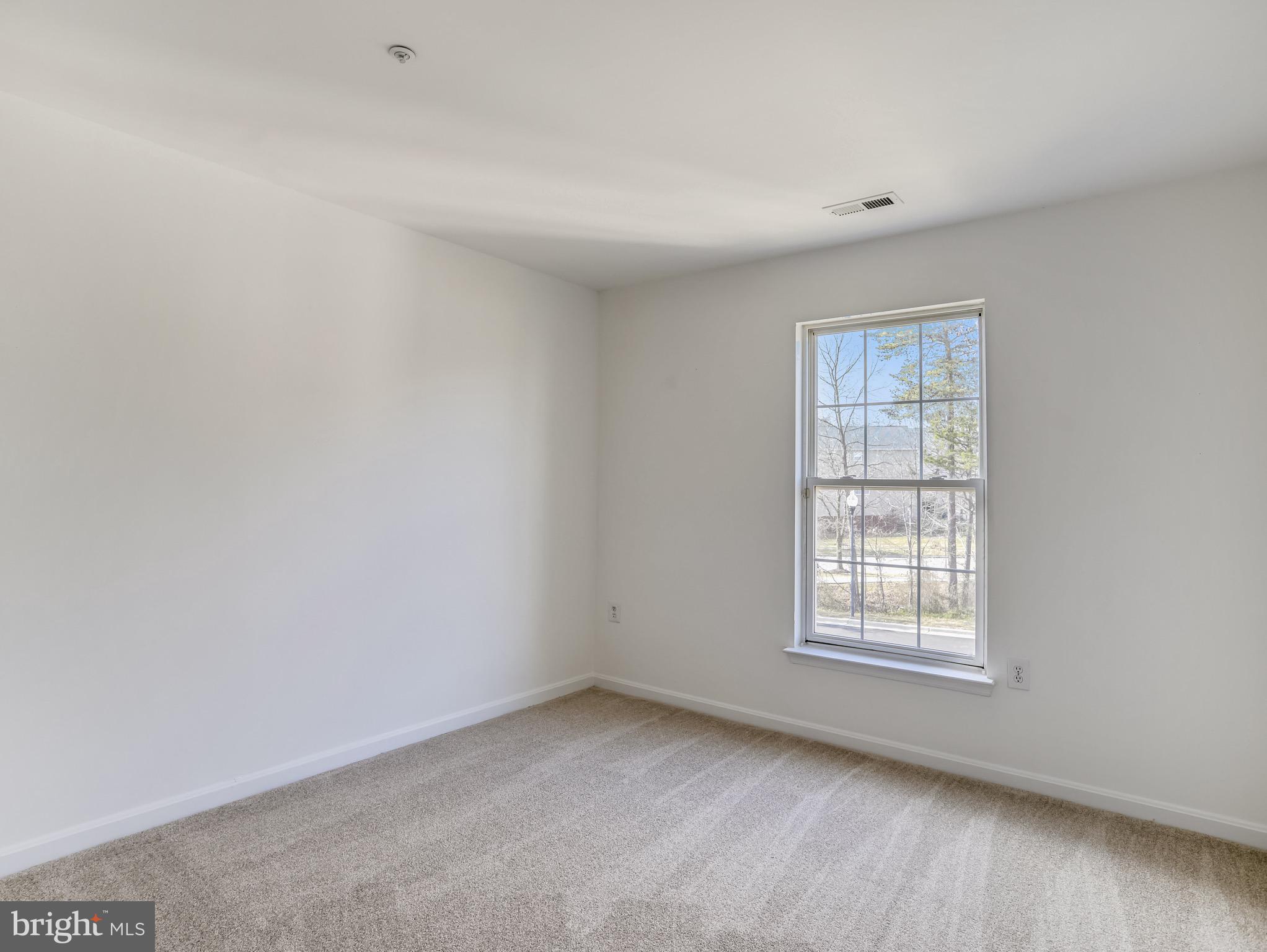 8739 Spring Brook Way Odenton, MD 21113 - Photo 12 of 53 Gallery Image 12