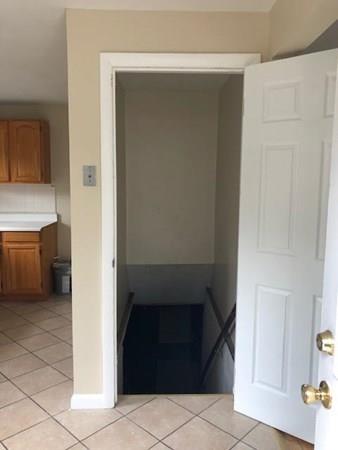 90 Walsh Street Springfield, MA 01109 - Photo 8 of 19