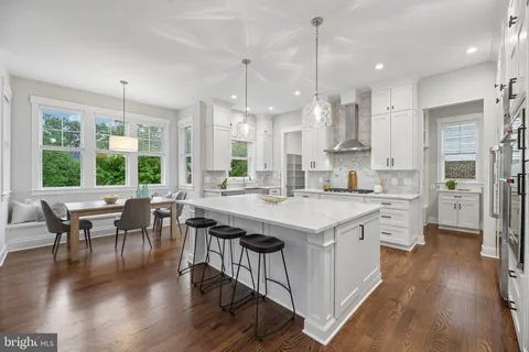 $2,400,000 | 2336 North Oak Street, Falls Church, VA 22046