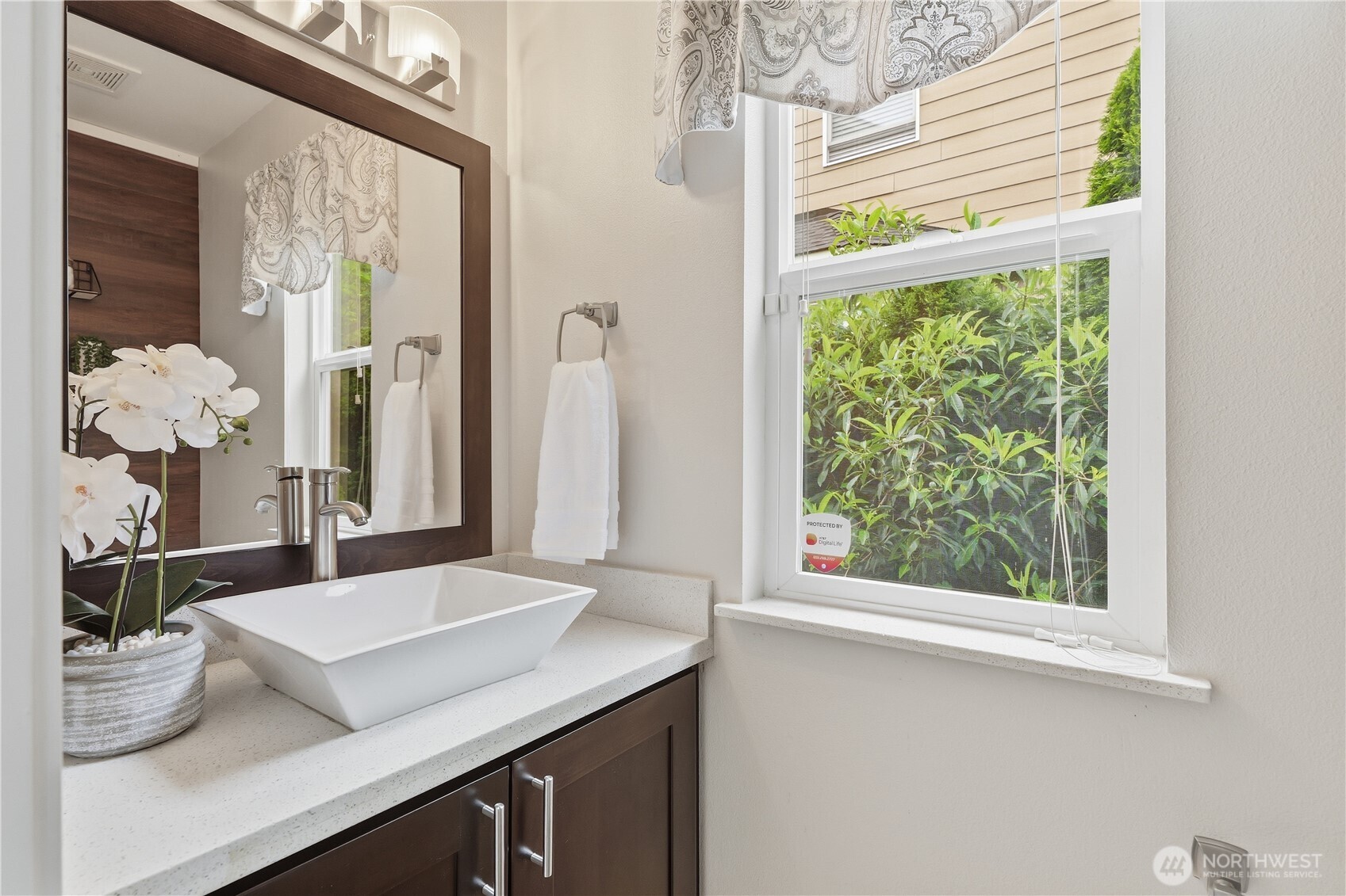 18 167th Place Southwest Bothell, WA 98012 - Photo 5 of 40
