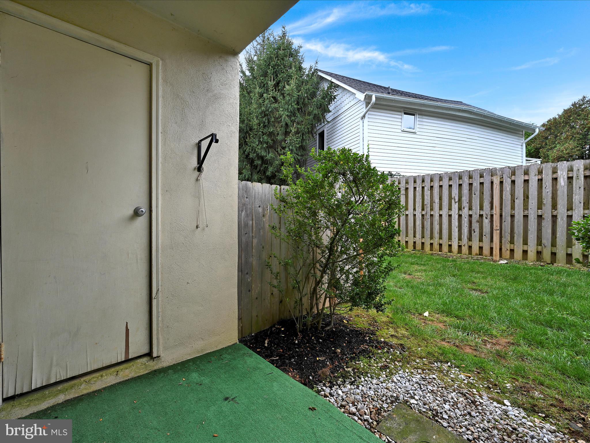 411 Conestoga Road, Unit 33 Devon, PA 19333 - Photo 20 of 23 a view of a back yard